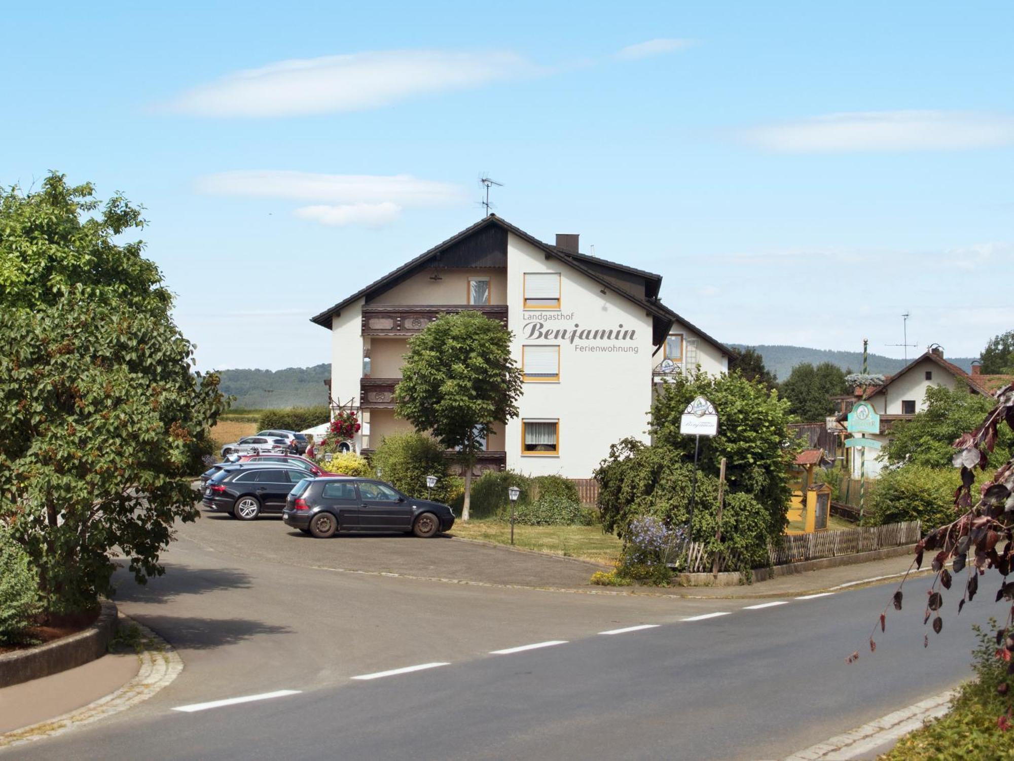 Apartment Landgasthof Benjamin Treffelstein